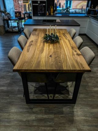 Jídelní stůl - Atlas ( medový , přírodní hrana , 210x100 ) Děláme to tak, ať vaše volba toho, kdo vám vyrobí nábytek na...